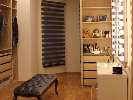 Дизайн интерьера гардеробной комнаты для коттеджа